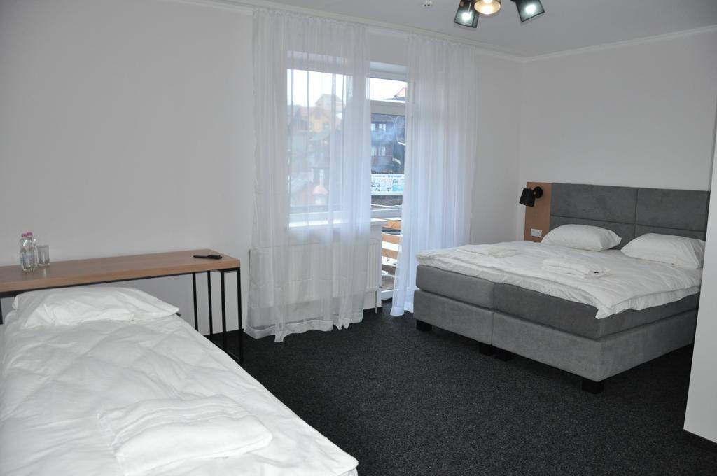 Grofa Room Μπούκοβελ Εξωτερικό φωτογραφία
