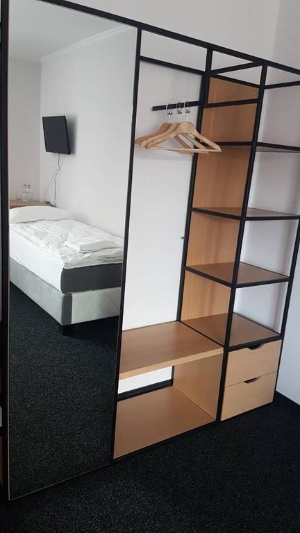 Grofa Room Μπούκοβελ Εξωτερικό φωτογραφία
