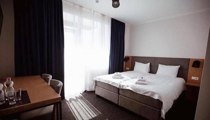 Grofa Room Μπούκοβελ Εξωτερικό φωτογραφία