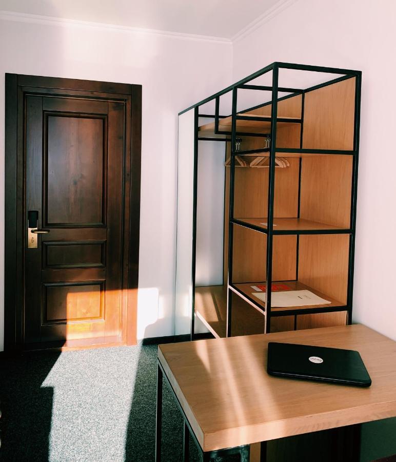 Grofa Room Μπούκοβελ Εξωτερικό φωτογραφία
